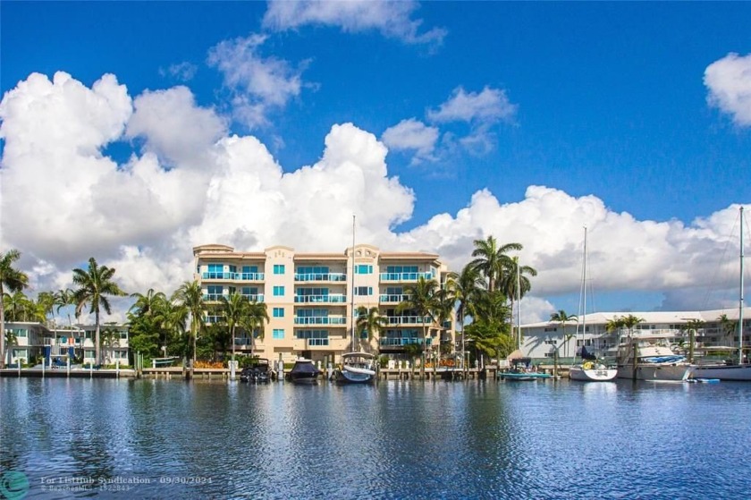 Living on the Isles off Las Olas Doesn't get any better than - Beach Condo for sale in Fort Lauderdale, Florida on Beachhouse.com