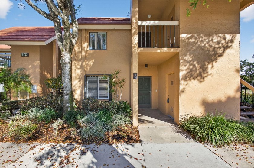 Welcome to Green Lake, a vibrant HOPA community in the heart of - Beach Condo for sale in Boynton Beach, Florida on Beachhouse.com