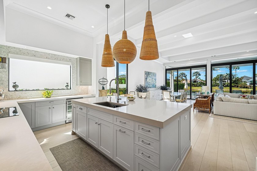 Stunning, fully renovated single story residence available in - Beach Home for sale in Palm Beach Gardens, Florida on Beachhouse.com