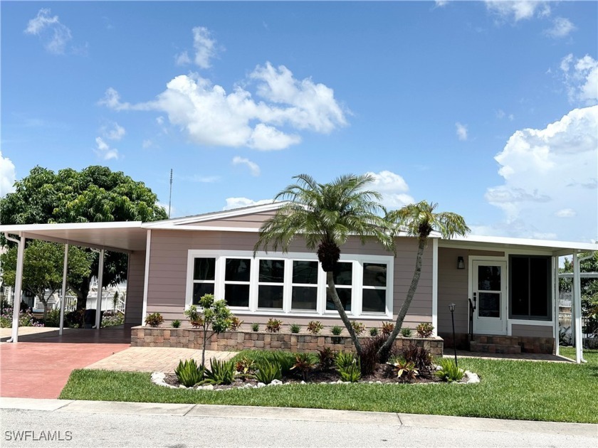 Sunny, bright and beautiful 3 bedroom, 3 bath completely - Beach Home for sale in Fort Myers Beach, Florida on Beachhouse.com