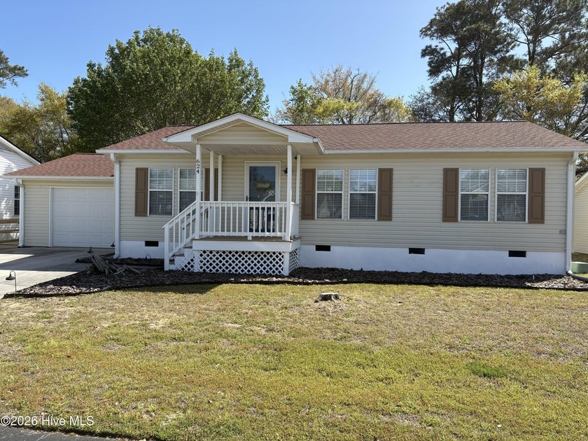 Live the relaxed coastal resort lifestyle in this beautiful - Beach Home for sale in Wilmington, North Carolina on Beachhouse.com
