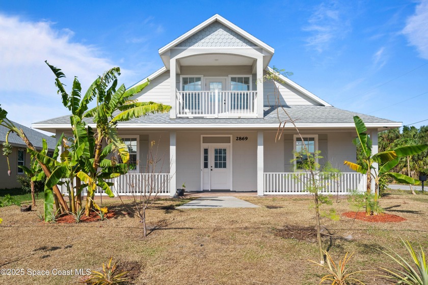 Custom 3 bed, 2 bath, 2,148 sq ft home close to the Indian River - Beach Home for sale in Palm Bay, Florida on Beachhouse.com