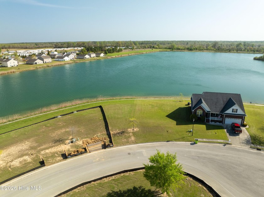 Build your dream home in the desirable Tyler Home on the Lake - Beach Lot for sale in New Bern, North Carolina on Beachhouse.com