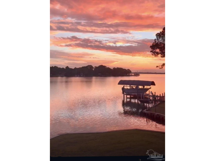 BEAUTIFUL waterfront townhome with amazing views overlooking - Beach Home for sale in Fort Walton Beach, Florida on Beachhouse.com