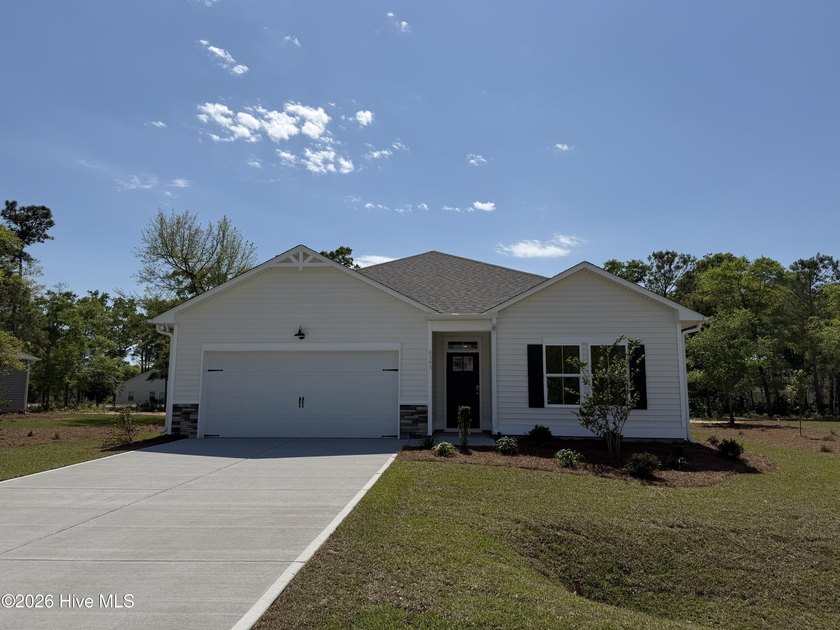 Welcome to Village Green. This home is move in ready. Village - Beach Home for sale in Shallotte, North Carolina on Beachhouse.com