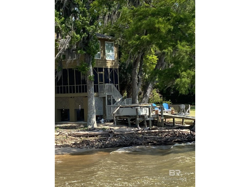 Seller offers $10,000.00 in Concessions. 2024 new roof Bronze - Beach Home for sale in Daphne, Alabama on Beachhouse.com