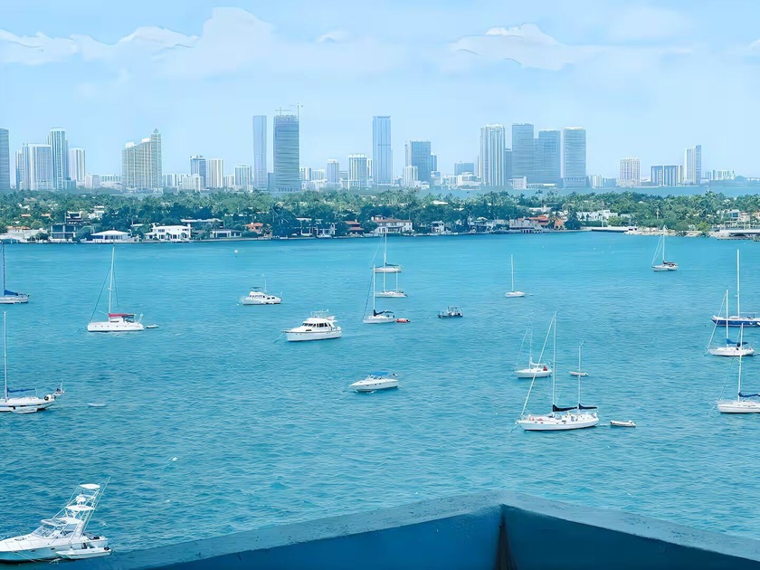 Turnkey 1BD/1BA upgraded in 2022 with tile floors, upgraded bath - Beach Condo for sale in Miami Beach, Florida on Beachhouse.com