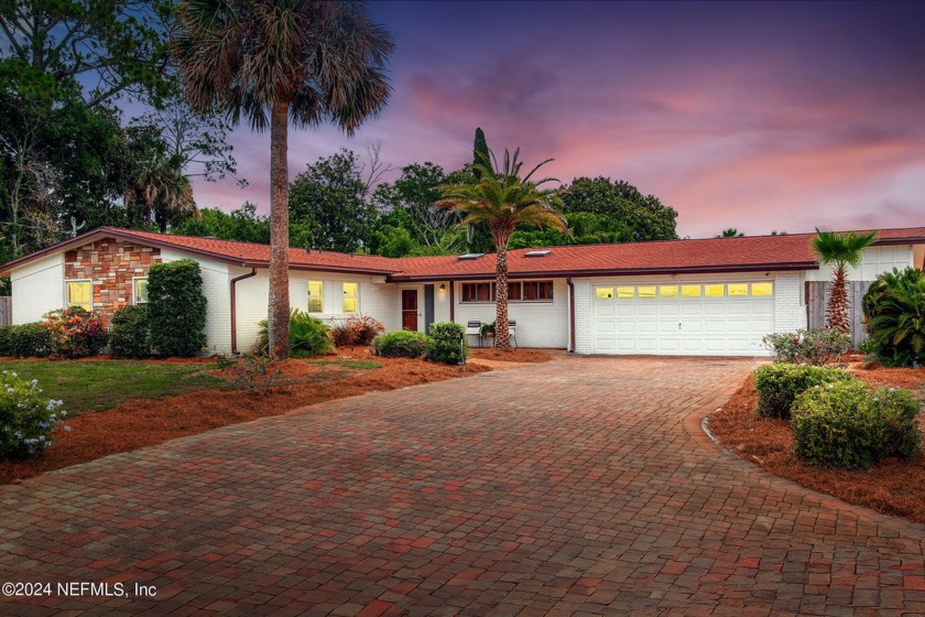 The waterfront home in Isle of Palms you have been waiting for! - Beach Home for sale in Jacksonville, Florida on Beachhouse.com