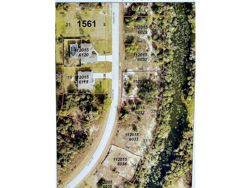 This is a great location to build your dream home, fresh water - Beach Lot for sale in North Port, Florida on Beachhouse.com