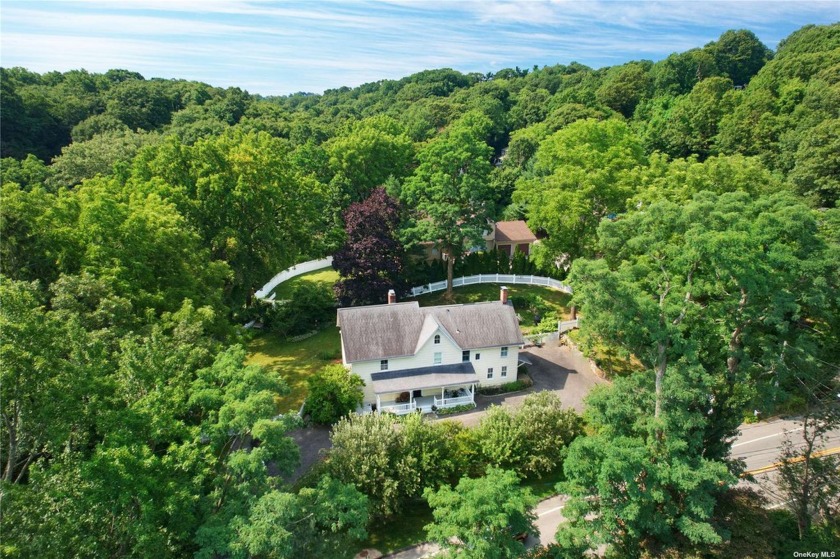 Welcome To The Jarvis-Fleet House. Added To The National - Beach Home for sale in Huntington, New York on Beachhouse.com