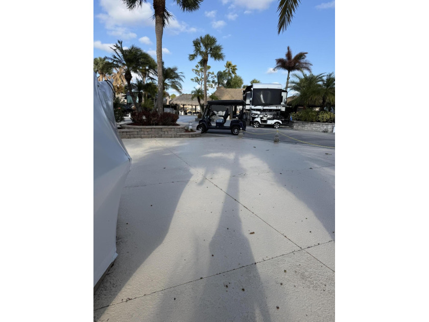 Huge lot in the MCRSLW Resort that backs to golf course. Mature - Beach Lot for sale in Port Saint Lucie, Florida on Beachhouse.com