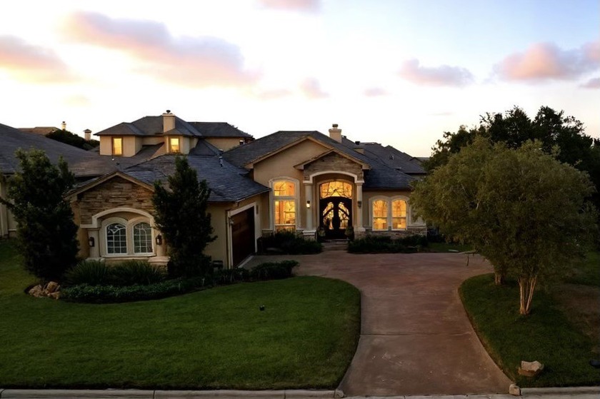 This exceptional, custom built, one-owner home is a true - Beach Home for sale in Corpus Christi, Texas on Beachhouse.com