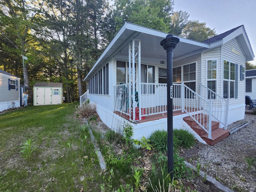 Discover this charming 1-bedroom, 1-bath seasonal unit with - Beach Home for sale in Old Orchard Beach, Maine on Beachhouse.com