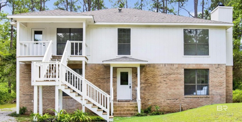 What a fantastic waterfront property! Situated on a deep water - Beach Home for sale in Fairhope, Alabama on Beachhouse.com