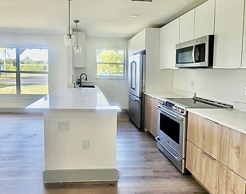 Step into modern elegance with this beautifully updated condo - Beach Condo for sale in Delray Beach, Florida on Beachhouse.com