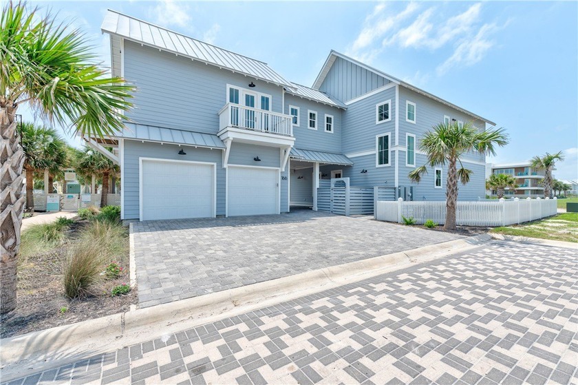 PRICE IMPROVEMENT!! This stunning new build by Newport Custom - Beach Home for sale in Port Aransas, Texas on Beachhouse.com