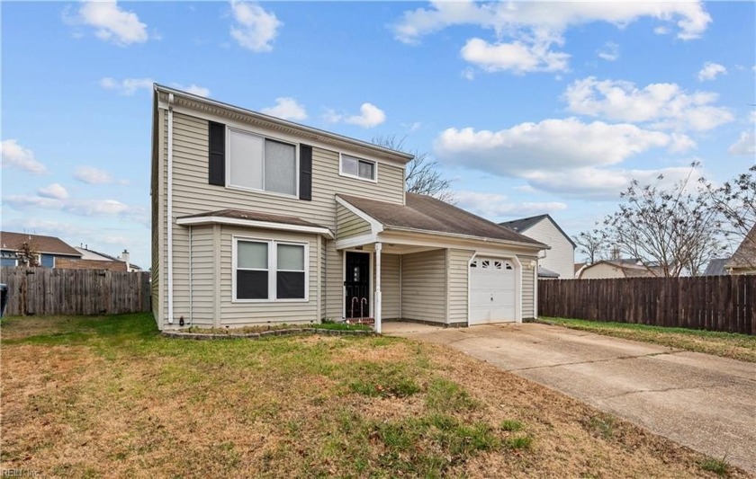 Discover this charming 3-bedroom, 2.5-bath home nestled in a - Beach Home for sale in Virginia Beach, Virginia on Beachhouse.com