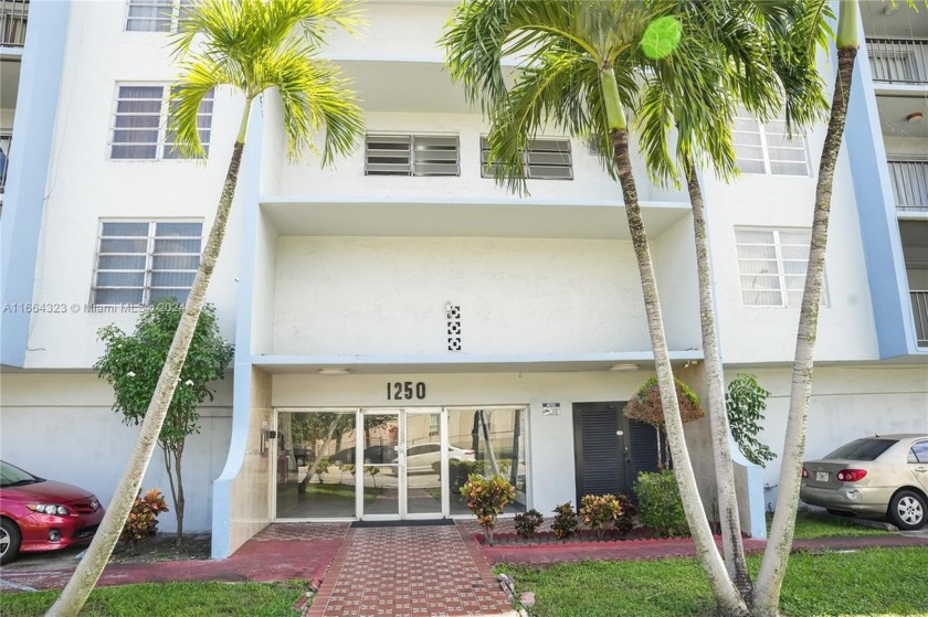 This rarely available spacious 820 sq/ft, 1 bedroom and 1.5 bath - Beach Condo for sale in North Miami, Florida on Beachhouse.com