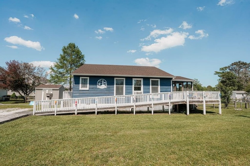 Welcome to 6345 Clark Street. This 1 level beach house features - Beach Home for sale in Chincoteague Island, Virginia on Beachhouse.com