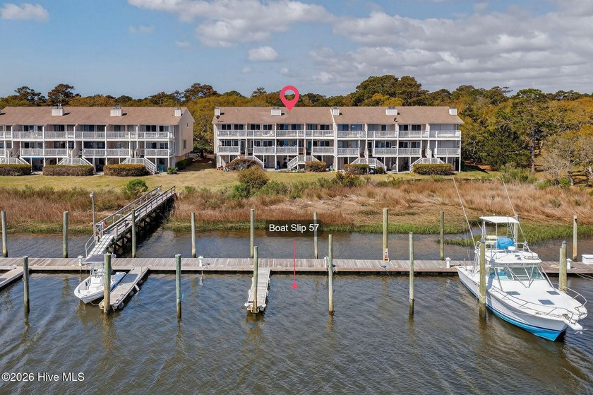 Waterfront with Boatslip. Experience the best of coastal living - Beach Townhome/Townhouse for sale in Carolina Beach, North Carolina on Beachhouse.com