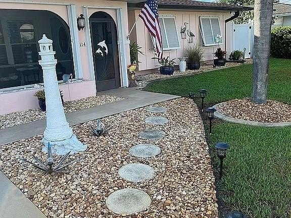 Exceptional waterfront location--truly a boater's paradise. This - Beach Home for sale in Port Charlotte, Florida on Beachhouse.com