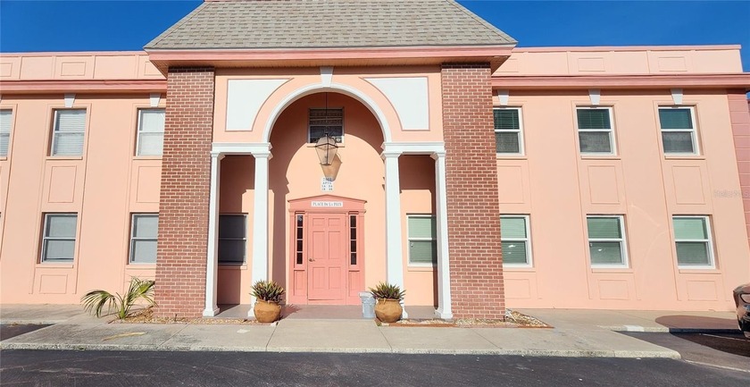 Under contract-accepting backup offers. Located in South - Beach Condo for sale in South Pasadena, Florida on Beachhouse.com