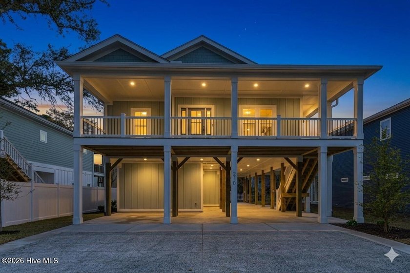 Looking for a home near the beach with space for guests or - Beach Home for sale in Oak Island, North Carolina on Beachhouse.com