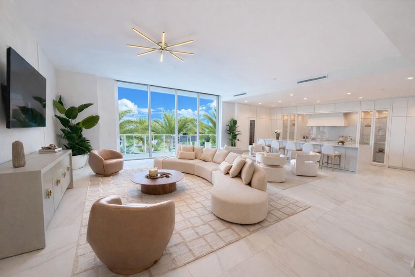 One of the last remaining Developer residences available! - Beach Condo for sale in Boca Raton, Florida on Beachhouse.com