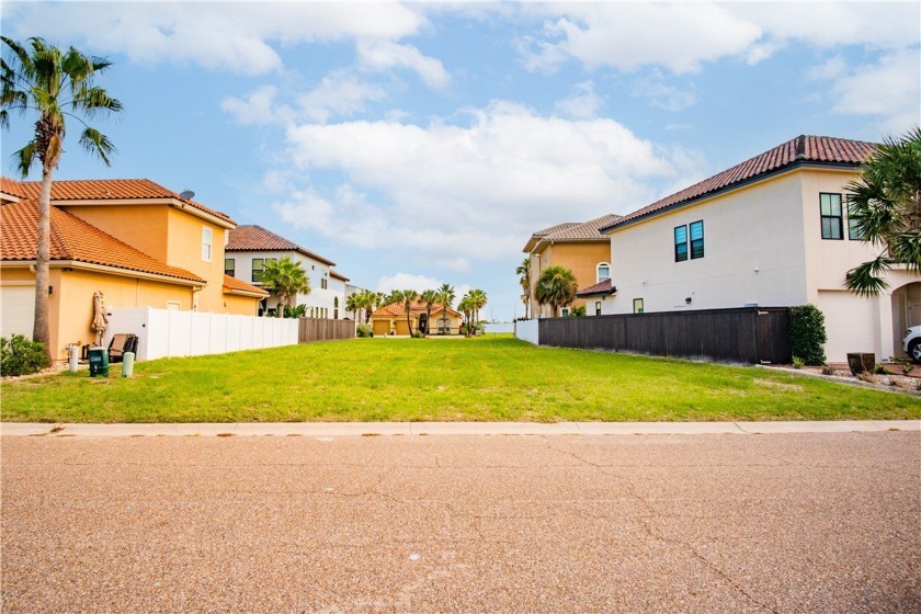 Here is an excellent opportunity to own a prime lot in one of - Beach Lot for sale in Port Aransas, Texas on Beachhouse.com