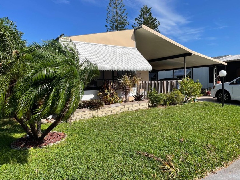 This one was worth the wait! From your carport to your screened - Beach Home for sale in Bradenton, Florida on Beachhouse.com