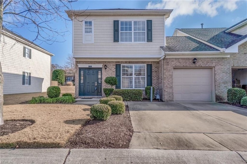 Welcome to this beautifully maintained 3-bedroom, 2.5-bathroom - Beach Townhome/Townhouse for sale in Virginia Beach, Virginia on Beachhouse.com