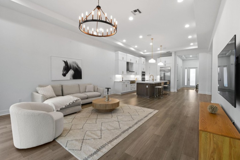 Brand new construction! Countless Luxurious Upgrades  Move-in - Beach Home for sale in Palm Beach Gardens, Florida on Beachhouse.com