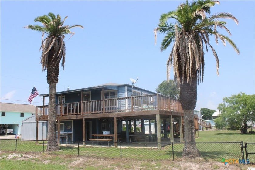 WATERVIEW, FISHING, SOUTHERN BREEZE, GORGEOUS SUNSETS!!! Make - Beach Home for sale in Port Lavaca, Texas on Beachhouse.com