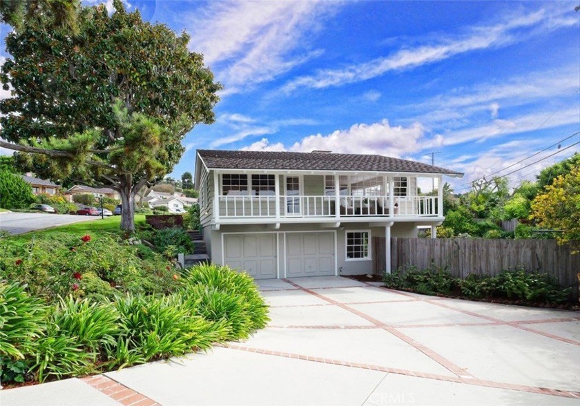 Location, location! Welcome to a rare offering in the heart of - Beach Home for sale in Palos Verdes Estates, California on Beachhouse.com