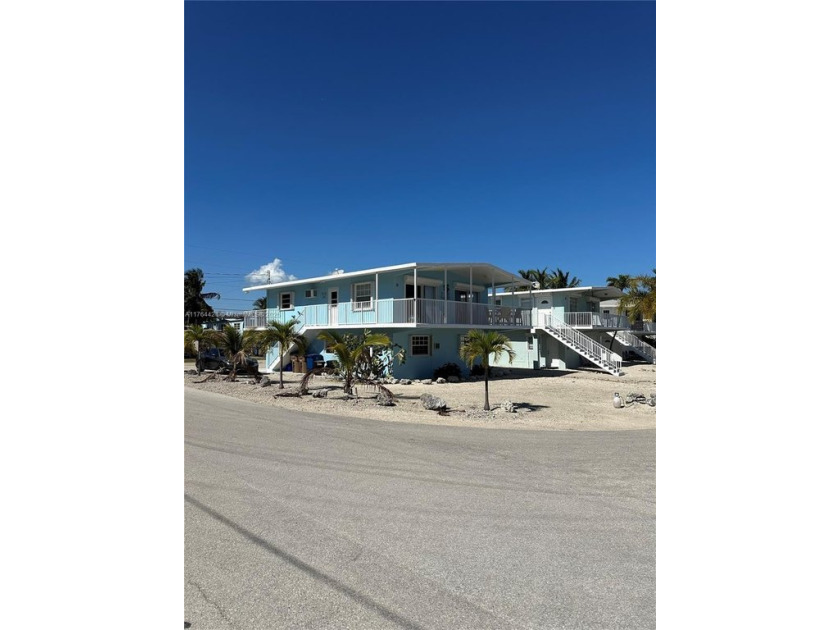 Fantastic Rental, Beautiful 2 story 5 bedroom 2 bath Key Largo - Beach Home for sale in Key Largo, Florida on Beachhouse.com