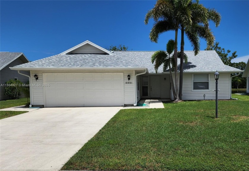This light and bright 3-bedroom, 2-bath home with peaceful - Beach Home for sale in Stuart, Florida on Beachhouse.com