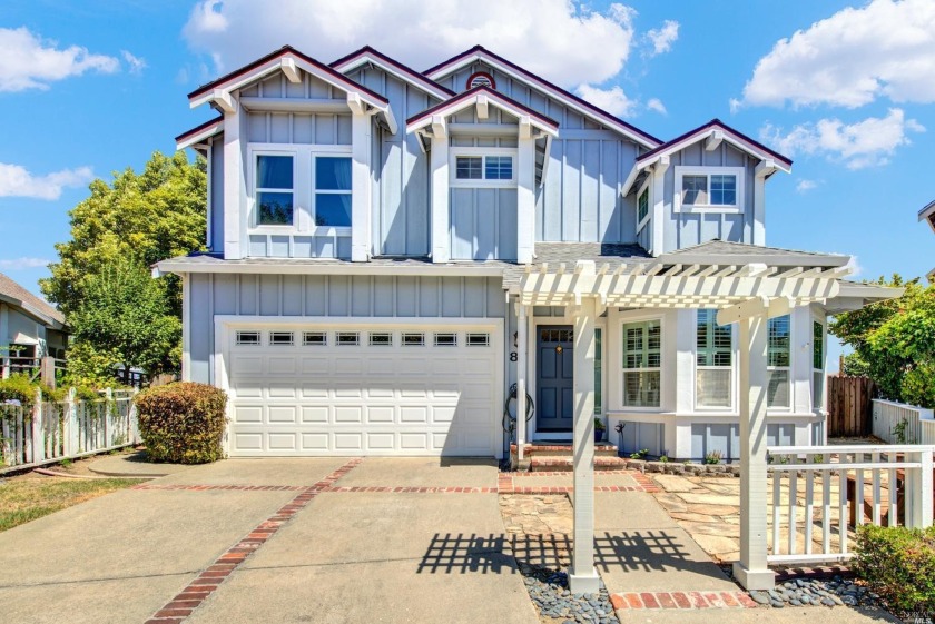 Welcome Home! 87 Castle Hill Court is located in the quiet Glen - Beach Home for sale in Vallejo, California on Beachhouse.com