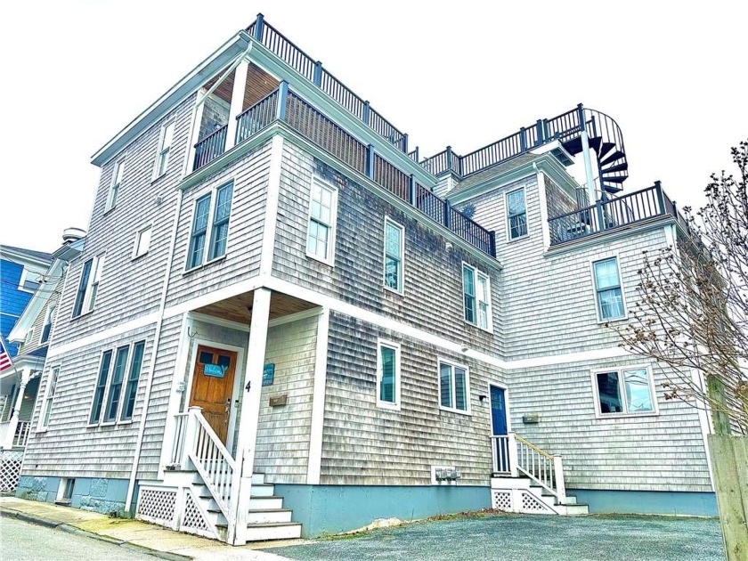 Located in the highly desirable Yachting Village area of - Beach Condo for sale in Newport, Rhode Island on Beachhouse.com