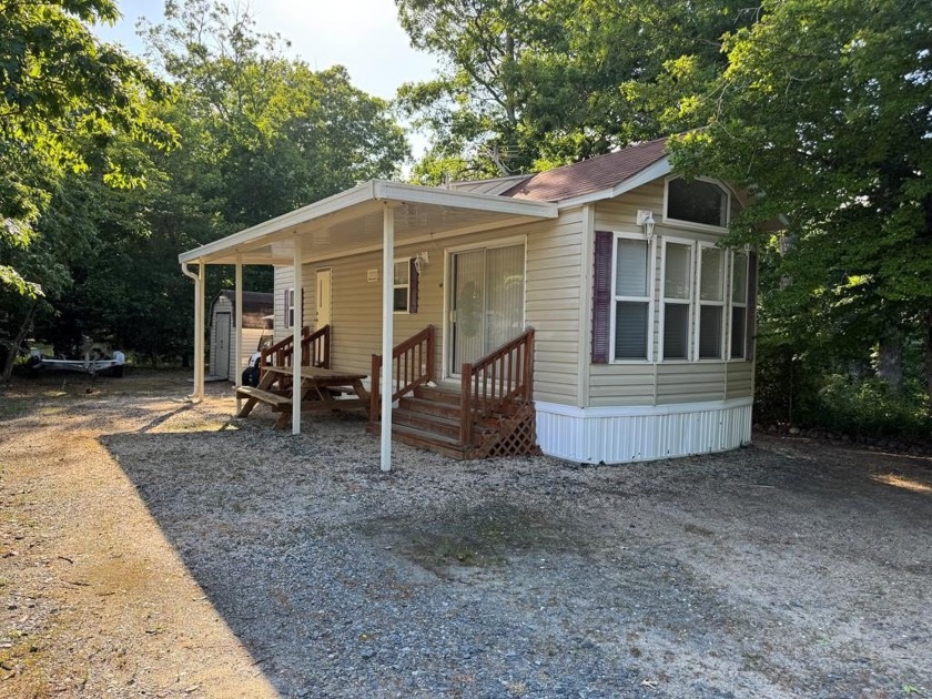 Park Model in great condition on a lot with septic and a shed - Beach Home for sale in Horntown, Virginia on Beachhouse.com