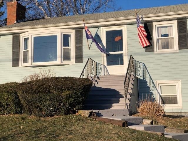 Traditional 3 bedroom, 1 Bath Ranch perched above the Sakonnet - Beach Home for sale in Portsmouth, Rhode Island on Beachhouse.com