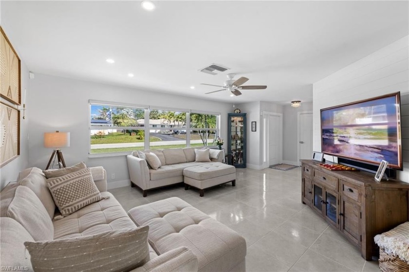 This is a classic mid-century modern home that has been - Beach Home for sale in Naples, Florida on Beachhouse.com