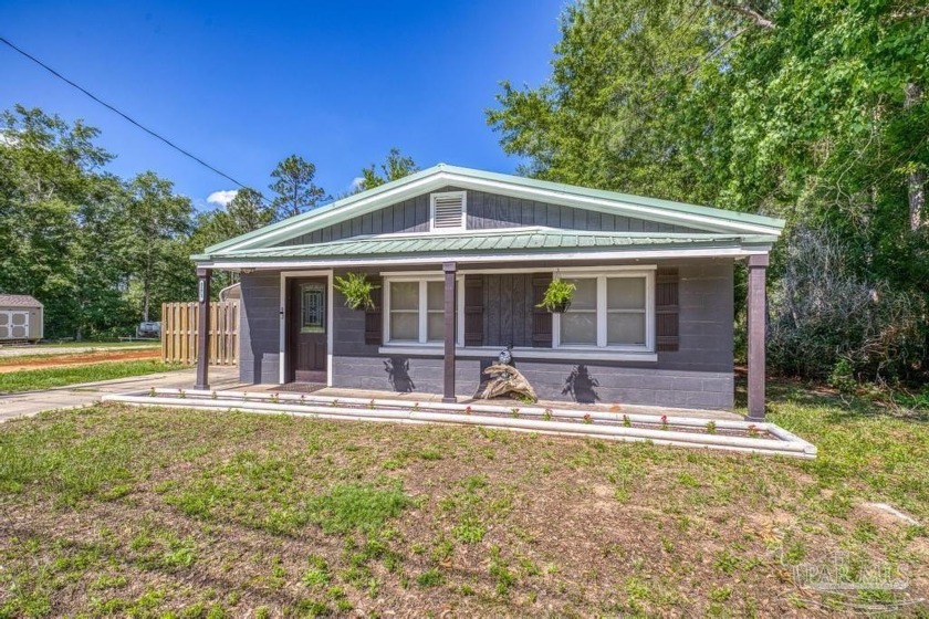 Cottage on a Canal for less than $300,000? Here is your dream - Beach Home for sale in Milton, Florida on Beachhouse.com