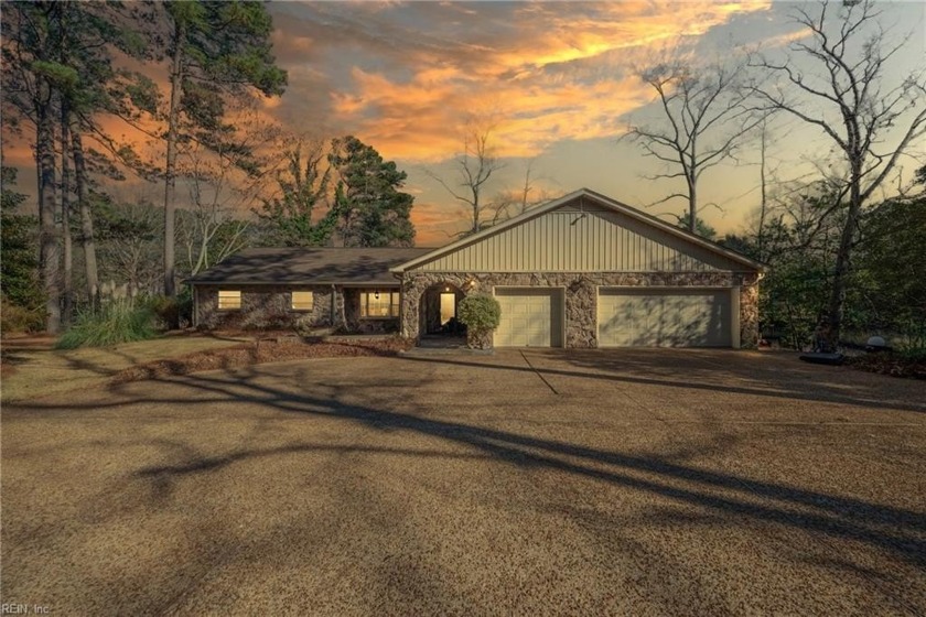 This home is constructed of a stone exterior with 800 ft of - Beach Home for sale in Yorktown, Virginia on Beachhouse.com