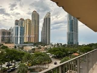 This unit has it all: spacious split floor plan, two bedrooms - Beach Condo for sale in Sunny Isles Beach, Florida on Beachhouse.com