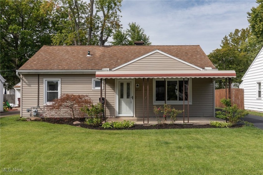 This ready to move in ranch is a gem. 4 bedroom 1 bath plus a - Beach Home for sale in Mentor, Ohio on Beachhouse.com