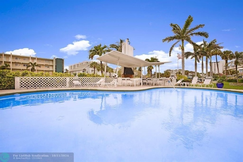 COMPLETELY REMODELED GREAT INTRACOASTAL VIEW,
NEW ROOF - Beach Condo for sale in Pompano Beach, Florida on Beachhouse.com