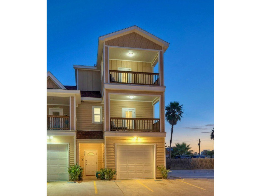 Amazing 4 bedroom, 4.5 bath in Beachside Townhomes. As of August - Beach Condo for sale in Port Aransas, Texas on Beachhouse.com