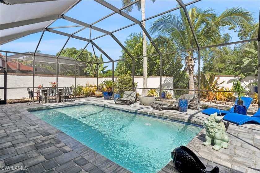 Come enjoy the beautiful sunshine and this private courtyard - Beach Home for sale in Fort Myers, Florida on Beachhouse.com