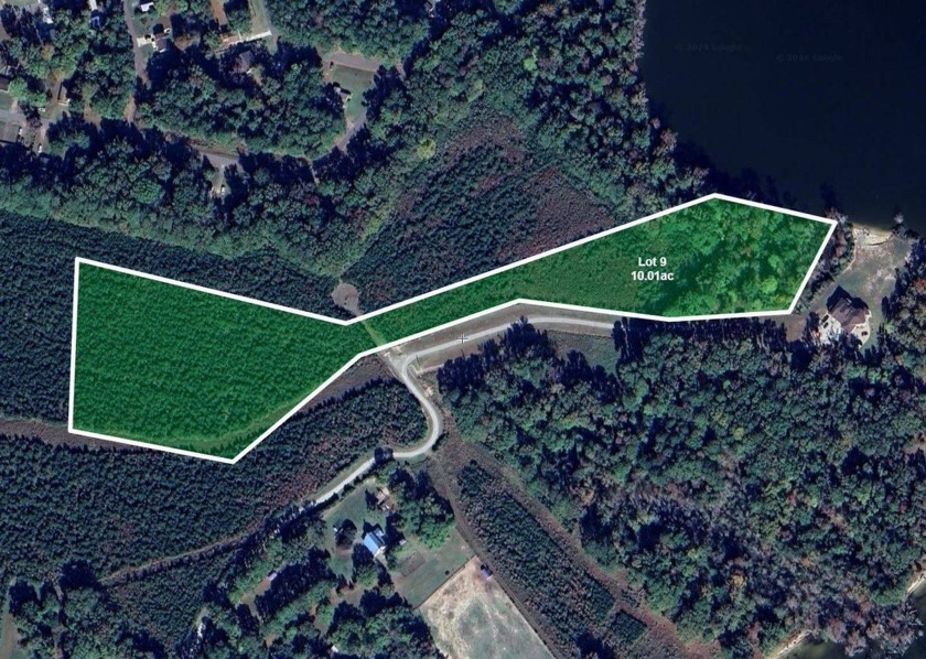 Waterfront acreage! This large, 10 acre waterfront parcel is a - Beach Acreage for sale in Hertford, North Carolina on Beachhouse.com