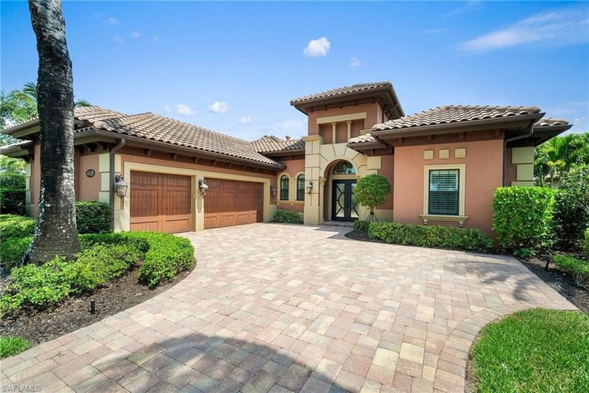 Lakoya at Lely Resort! Stunning updated Pinehurst II with - Beach Home for sale in Naples, Florida on Beachhouse.com